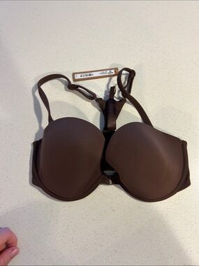 SKIMS Smooth Molded Bra - Chocolate Brown